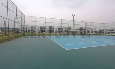 Venta Casa de Estreno en Urbanización La Joya VivB
