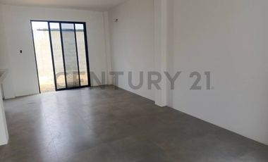 Venta Casa de Estreno en Urbanización La Joya VivB