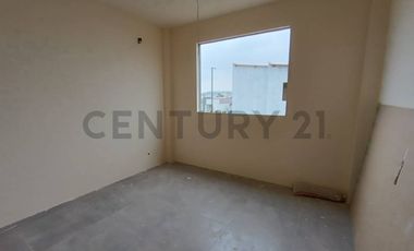 Venta Casa de Estreno en Urbanización La Joya VivB