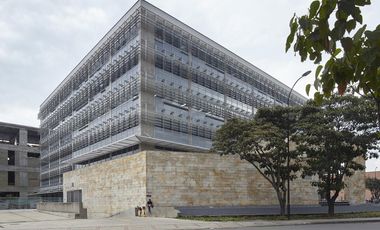 local en arriendo en fontibon. Cod A1034226