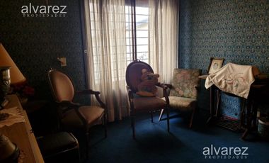 Venta  Casa De 6 Ambientes Moron