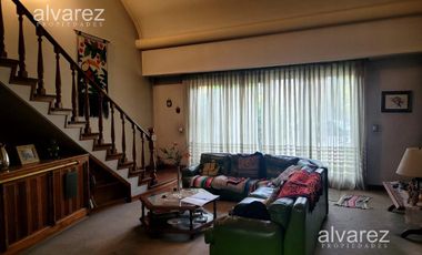 Venta  Casa De 6 Ambientes Moron