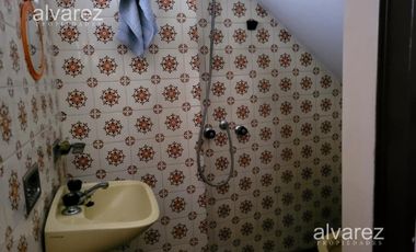 Venta  Casa De 6 Ambientes Moron