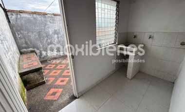 casa en arriendo en calatrava. Cod A66338