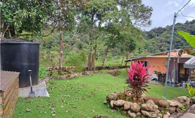 VENDO CASA RODEADA DE NATURALEZA BOQUETE