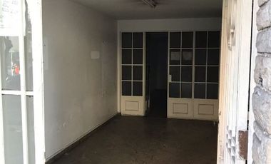 Casa en venta en Moron Centro