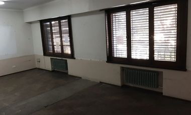 Casa en venta en Moron Centro