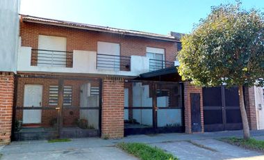 Duplex en venta en La Plata - Dacal Bienes Raíces
