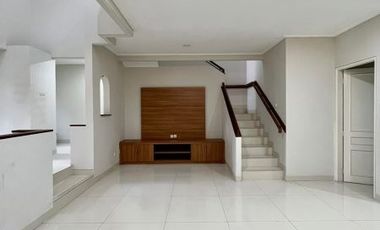 DIJUAL RUMAH at PERUM TAMAN GANDARIA, JAKSEL (ONE GATED SYSTEM)