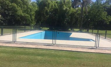 VENTA Importante Casa Quinta sobre 12.000 metros - La Reja (Ideal Inversores)