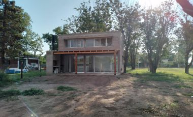 Casa a estrenar - Ibarlucea - Barrio 