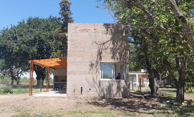 Casa a estrenar - Ibarlucea - Barrio 