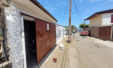 Se Arrienda casa esquina