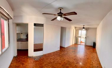 En Venta, Departamento cuatro ambientes, Muy luminoso!! (Torre 10 - Barrio Copello)