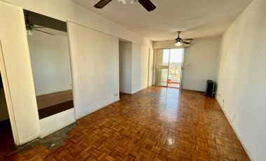 En Venta, Departamento cuatro ambientes, Muy luminoso!! (Torre 10 - Barrio Copello)