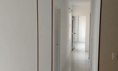 apartamento en venta en conjunto cerrado lomalinda piso 4 sin ascensor. Cod V14009