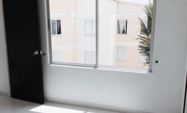 apartamento en venta en conjunto cerrado lomalinda piso 4 sin ascensor. Cod V14009