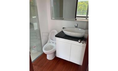 casa en arriendo/venta en la calera. Cod V6535