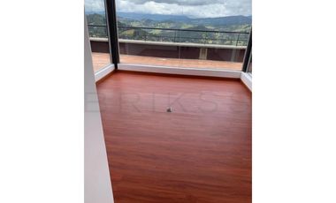 casa en arriendo/venta en la calera. Cod V6535