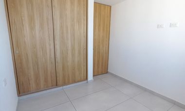 apartamento en arriendo en conjunto residencial foret  piso 15. Cod A14112