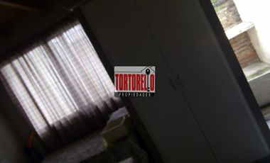Venta de casa tipo PH, en Ituzaingo.