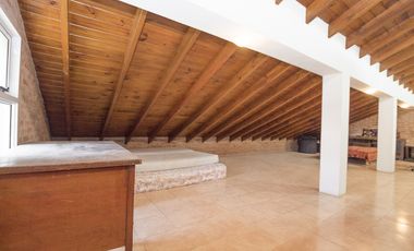 CASA 4 AMBIENTES QUINCHO BARRIO CERRADO JARDIN 2 LOTES