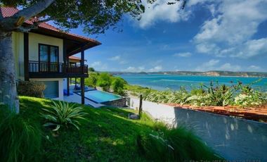 Villa Di Pantai Gerupuk Lombok Super Full View