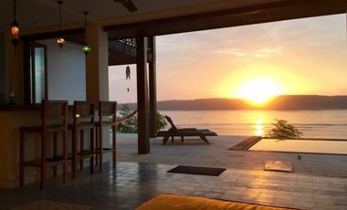 Villa Di Pantai Gerupuk Lombok Super Full View