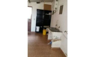 VENDO CASA EN LA CHORRERA BARRIO COLÓN 3R