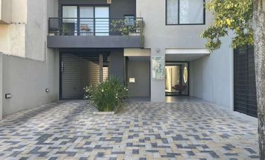 Departamento en alquiler en Castelar Norte