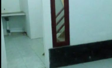 Rumah 2 Lantai di kemanggisan