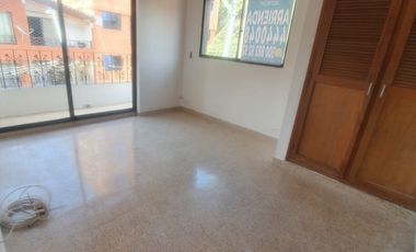 apartamento en arriendo en el carmelo. Cod A213096