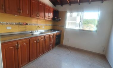 apartamento en arriendo en el carmelo. Cod A213096