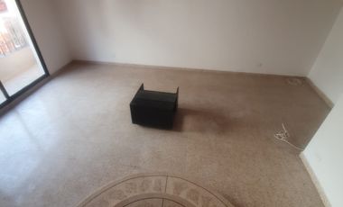 apartamento en arriendo en el carmelo. Cod A213096