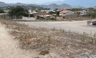 Se vende terreno en Catamayo sector Los Laureles