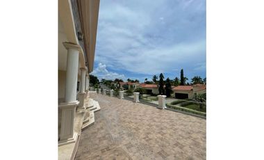 Se Vende Apartamento Amoblado, San Carlos