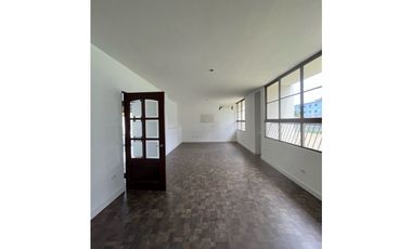 Alquiler de Casa Residencial / Comercial en San Francisco (MH)