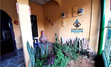 En venta casa en Bajo Boquete $400000