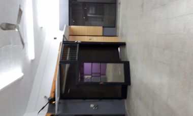 Venta de dos locales en Isidro Casanova