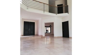 SEA CONFIABLE VENDE CASA EN ANTIGUA COSTA DEL ESTE NEGOCIABLE !!