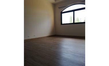 SEA CONFIABLE VENDE CASA EN ANTIGUA COSTA DEL ESTE NEGOCIABLE !!