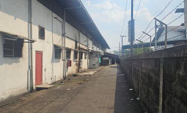 DI SEWA GUDANG BERBEK INDUSTRI SIDOARJO, HANYA 10 MENIT KE SURABAYA