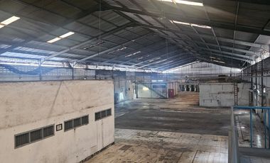 DI SEWA GUDANG BERBEK INDUSTRI SIDOARJO, HANYA 10 MENIT KE SURABAYA