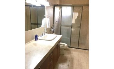 APARTAMENTO VENTA - EDIF. EL QUETZAL - PUNTA BARCO RESORT