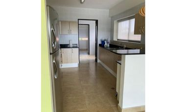 APARTAMENTO VENTA - EDIF. EL QUETZAL - PUNTA BARCO RESORT