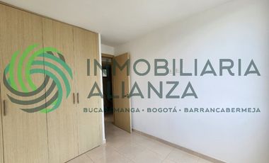 apartamento en arriendo en brisas de guatiguara. Cod A17195
