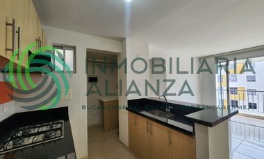 apartamento en arriendo en brisas de guatiguara. Cod A17195