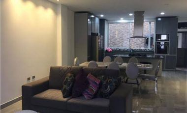 Maat vende Casa en Conjunto Cerrado-Villeta. $470 Millones