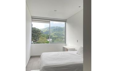 Maat vende Casa en Conjunto Cerrado-Villeta. $470 Millones