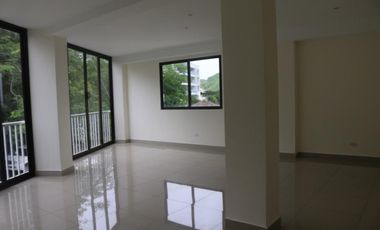 Se alquila o Vende  hermoso apartamento ,en altos de Santa Maria